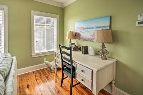 Upscale Beach Escape With Private Pool And Spa!