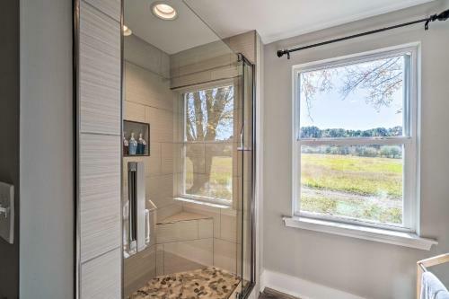 Scenic Home On 20-acre Farm Families Welcome