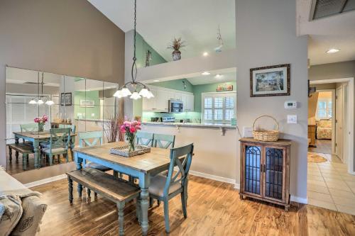 Bright Family Villa With Pool Walk To Private Beach