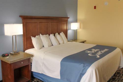 Hotel Ameristay Inn & Suites Batavia