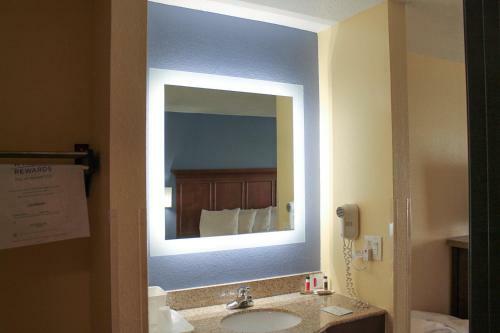 Hotel Ameristay Inn & Suites Batavia
