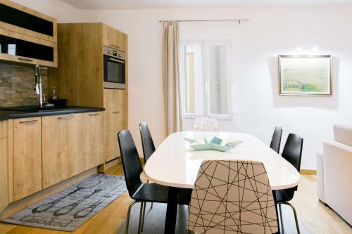 Apartamento Un Petit Nid Au Bord de La Sorgue