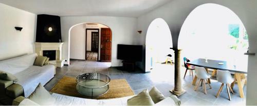 Villa In Provence With Private Pool
