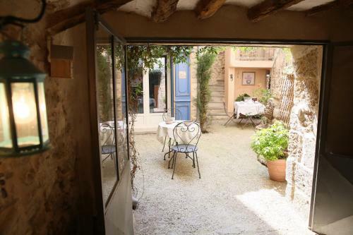 Le Bastidon de Louis, L'isle Sur La Sorgue