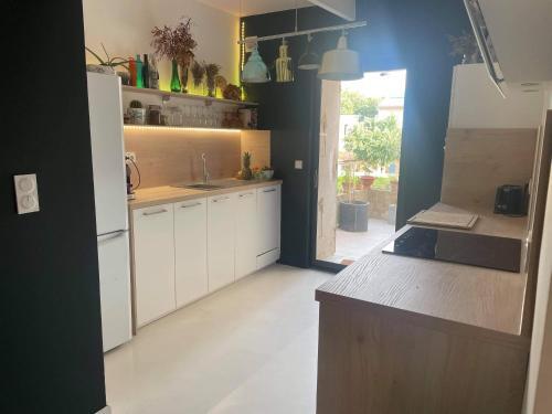 Apartamento Appartement Au Centre de La Venise Proven�ale