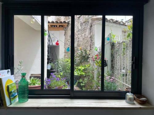 Apartamento Appartement Au Centre de La Venise Proven�ale