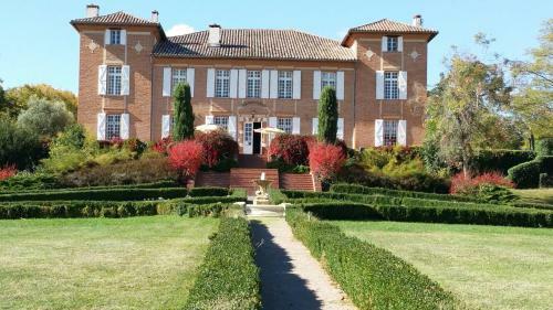 Chateau De Barbet 124