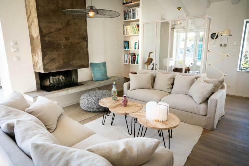 Superbe Villa Avec Piscine Chauff�e Et Boulodrome