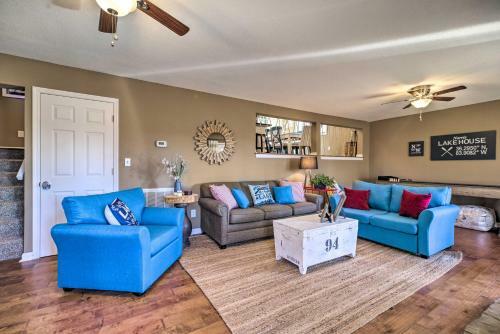 Cozy Lake-view Home Dog Friendly And Boat Slip!