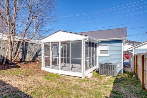 Not So Tiny Home Historic Lenoir City