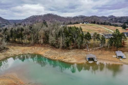 Norris Lake Escape
