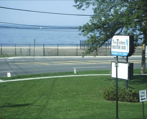 Tides Motor Inn