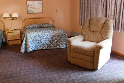 Tides Motor Inn