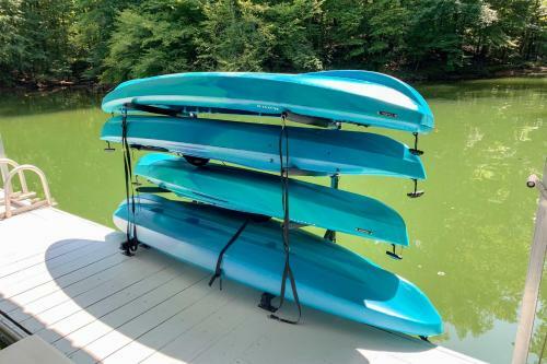 Resort-style Home On Tims Ford Lake, Steps To Dock