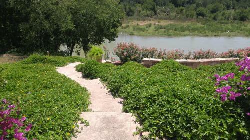 Bed & Breakfast The Perry Riverhouse