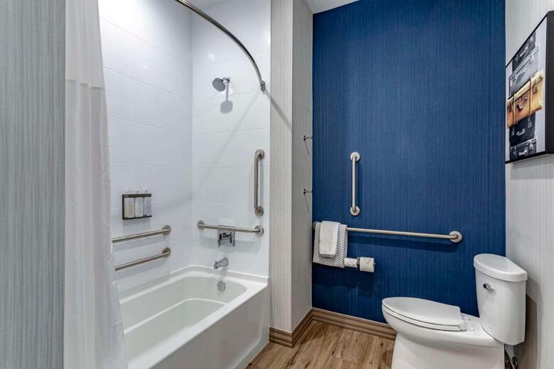 Cambria Hotel Nashville Airport