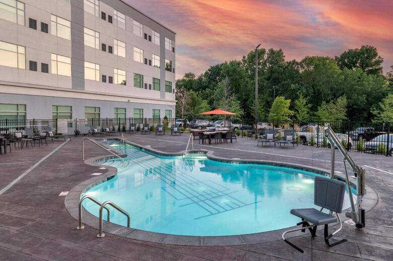 Cambria Hotel Nashville Airport
