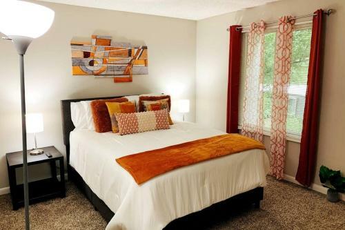 Apartamento Spacious Townhome Minutes From Downtown, Nashville