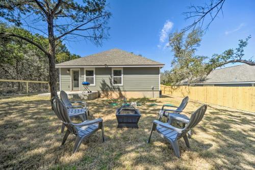 Charming Canyon Lake Home - Walk To Boat Ramp