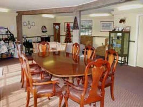 Burkehaven Lodge