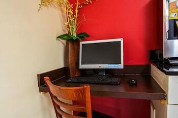 Hotel Econo Lodge Research Triangle Park