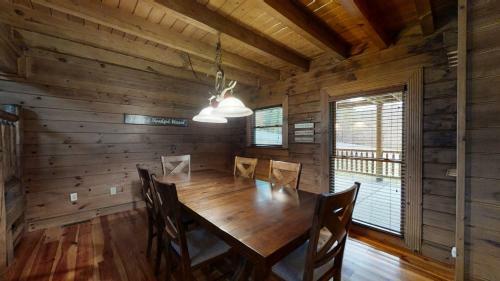 Absolute Bearadise Cabin