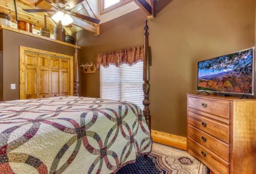 Cove Mountain Lodge Cabin