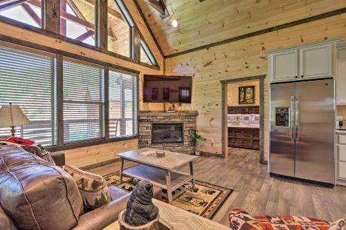 Smoky Mtn Peaceful Paradise With Indoor Pool!
