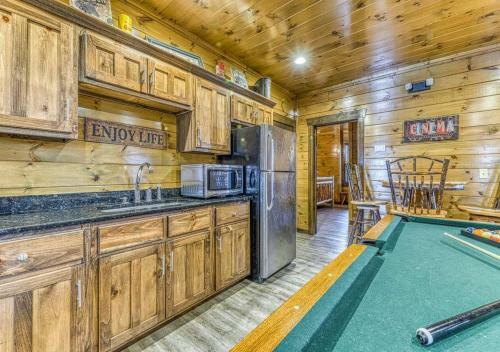 Mountain Splash Lodge - Pigeon Forge, Tn