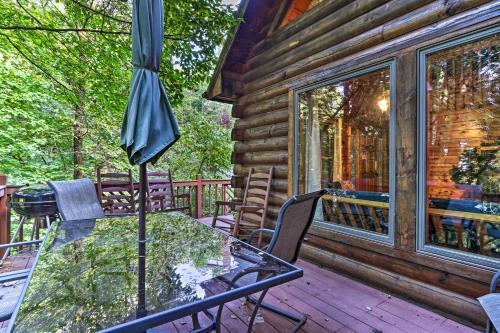 Tranquil Sevierville Cabin With Private Hot Tub