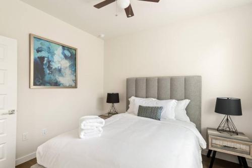 New Modern 2 Bedroom House In Hip Montopolis