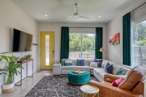 Austin Retreat - Unit A