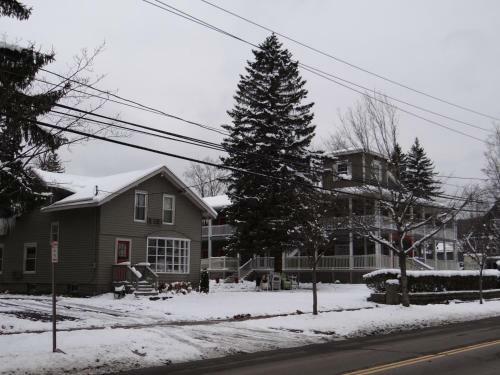 Edelweiss Ski Lodge