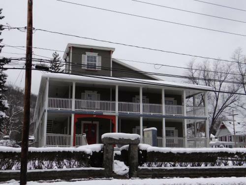 Edelweiss Ski Lodge