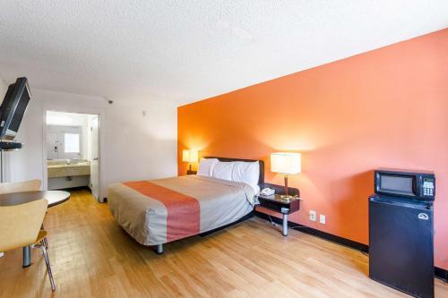 Motel 6 Brooklawn
