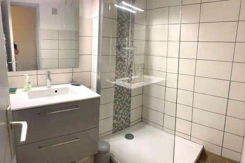 Maison Bord de Mer/ � 5 Min � Pieds de La Plage