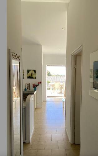 Apartamento Tr�s Belle Petite Maison Avec Terrasse