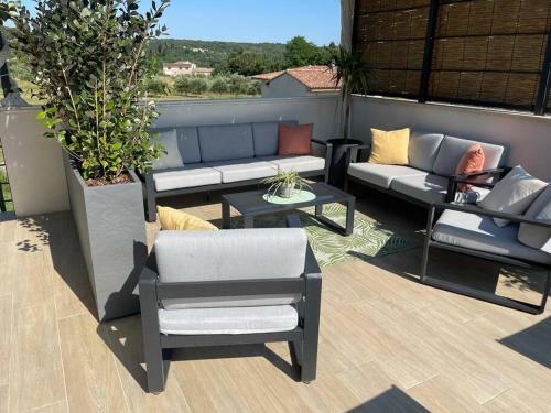 Villa de Vacances Avec Piscine Lussan(Proche Uzes)