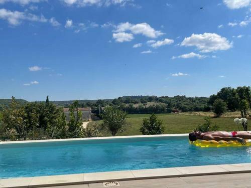 Villa de Vacances Avec Piscine Lussan(Proche Uzes)