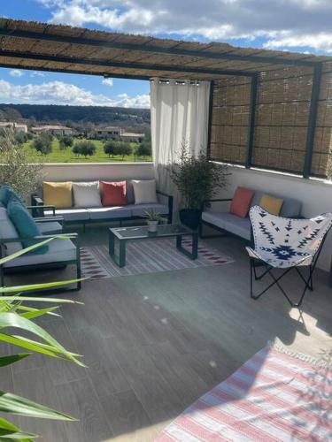 Villa de Vacances Avec Piscine Lussan(Proche Uzes)