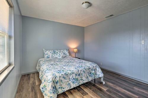 Cozy Apartment Less Than 2 Mi To Dtwn Denton Square!