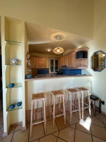 Apartamento Appartement Sur Le Golf de Pont Royal