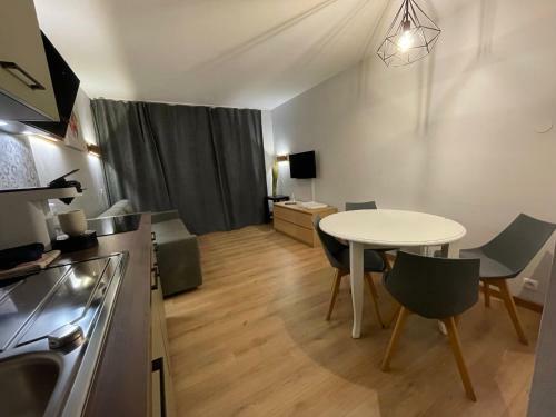 Apartamento Studio Sur Le Domaine Du Golf de Pont Royal