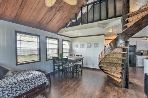 Apartamento Coastal Cottage - 3 Blocks To Surfside Beach!