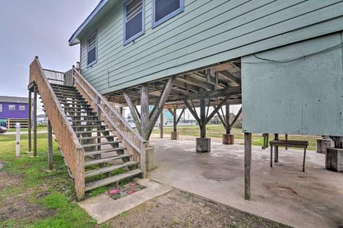 Apartamento Coastal Cottage - 3 Blocks To Surfside Beach!