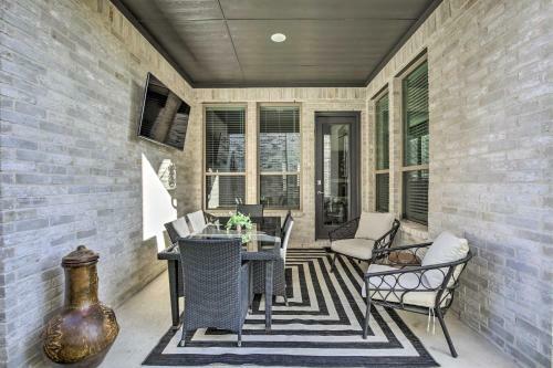 Modern Frisco Hideout With Patio And Game Room!