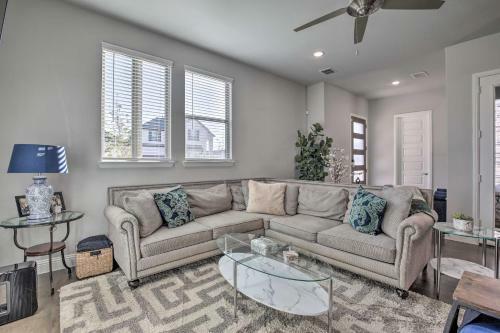 Modern Frisco Hideout With Patio And Game Room!