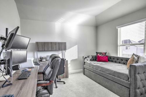 Modern Frisco Hideout With Patio And Game Room!