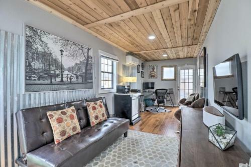 Lovely Georgetown Home Less Than 1 Mi To Town Square!