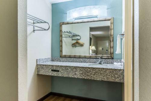 Motel 6 Kenly